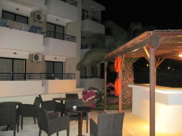 Lawsonia Hotel Apartments Protaras Buitenkant foto